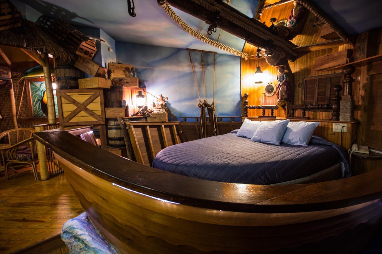 Feather Nest Inn (Adults Only) Черри-Хилл Экстерьер фото