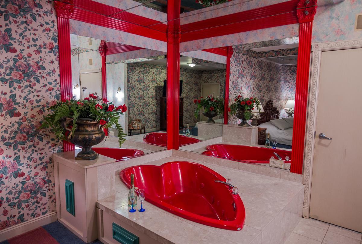 Feather Nest Inn (Adults Only) Черри-Хилл Экстерьер фото