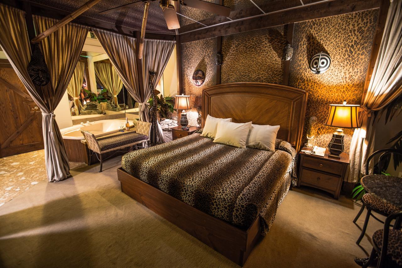 Feather Nest Inn (Adults Only) Черри-Хилл Экстерьер фото
