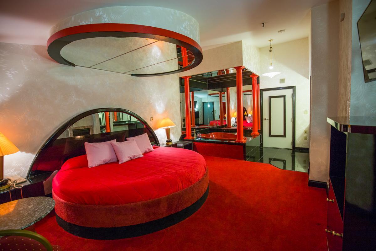 Feather Nest Inn (Adults Only) Черри-Хилл Экстерьер фото